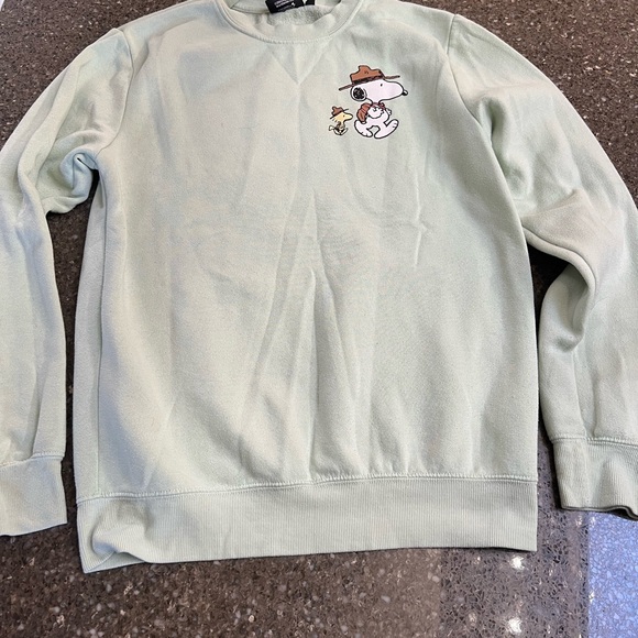 Peanuts Mint Green Sweatshirt Camping Theme Size S Snoopy Forest Mountains - Picture 2 of 6